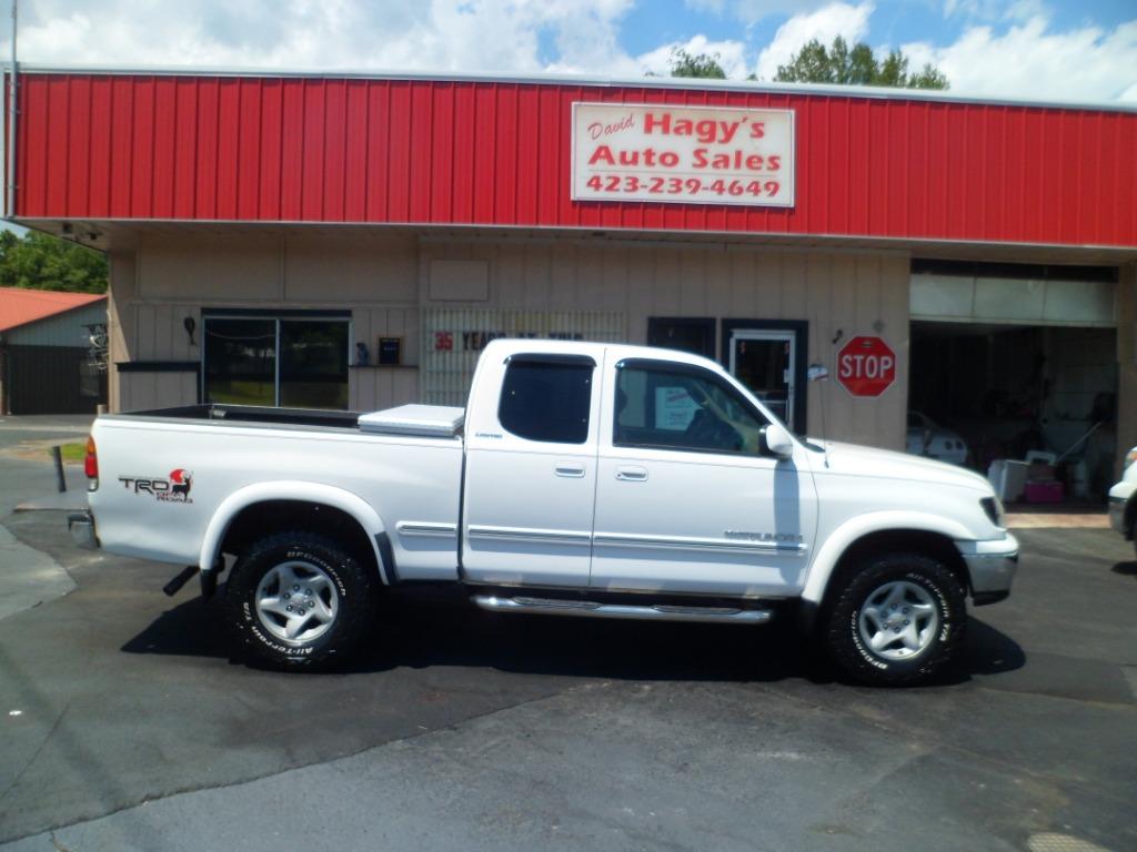 2001 Toyota Tundra Limited 4x4 Access Cab V8 4AT's photo