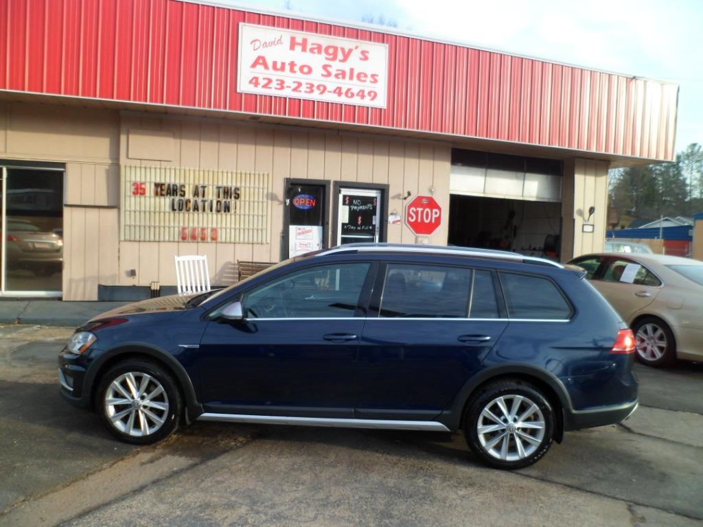 2017 Volkswagen Golf Alltrack Alltrack SE's photo